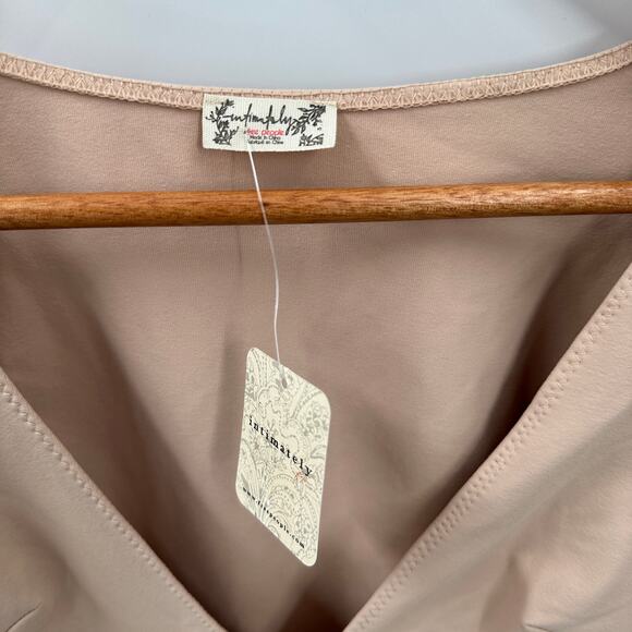 FREE PEOPLE NWT Va Va Voop Bodysuit in Sweet Nothing // S - Picture 8 of 14